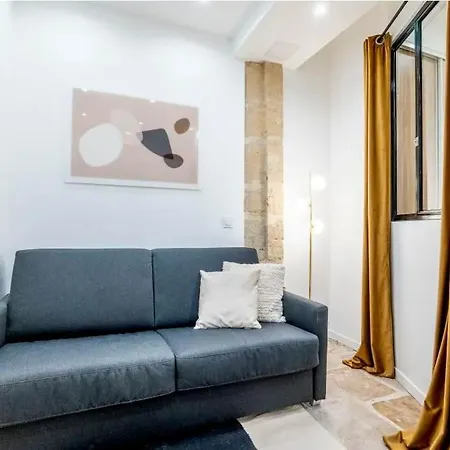 Keyz - Spacious 2 Bedrooms In Le Marais 公寓 *