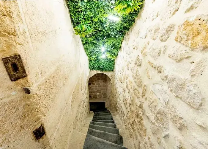 Keyz - Spacious 2bd In The Heart Of Le Marais * Париж